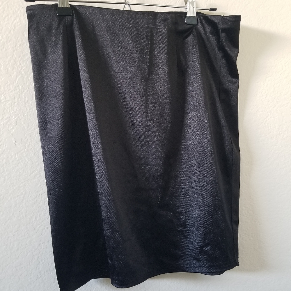 Black  skirt